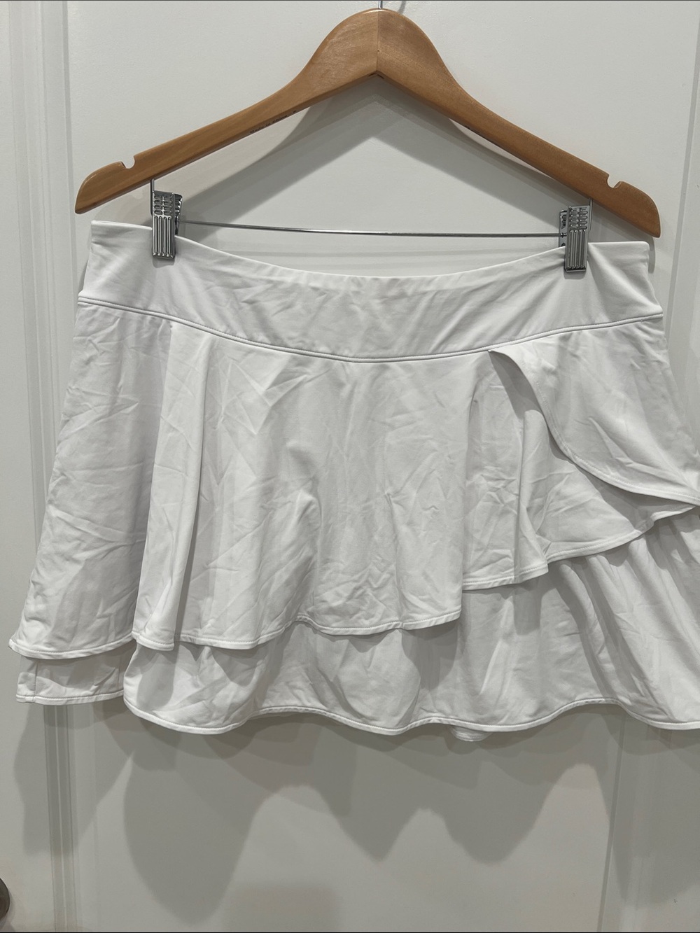 Lilly Pulitzer White Tiered Ruffle Skort